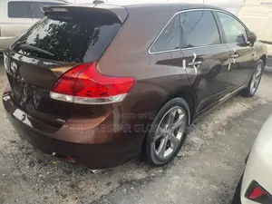 Toyota Venza V6 2012 Brown