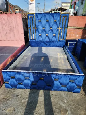 Upholstery 4 and Half By6 Bed Set
