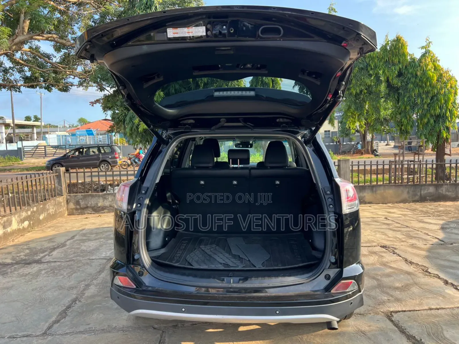 Toyota RAV4 2016 Black