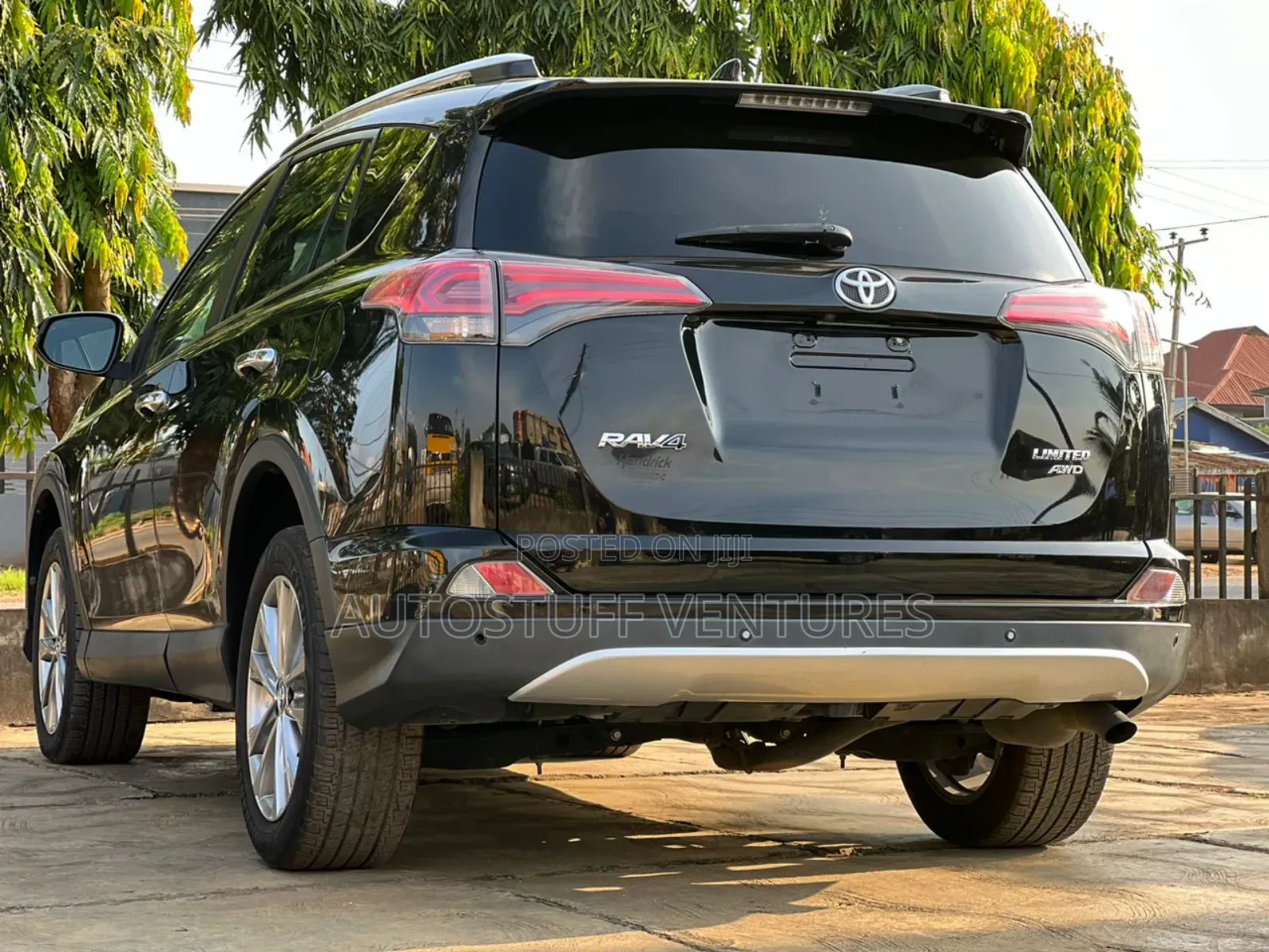 Toyota RAV4 2016 Black