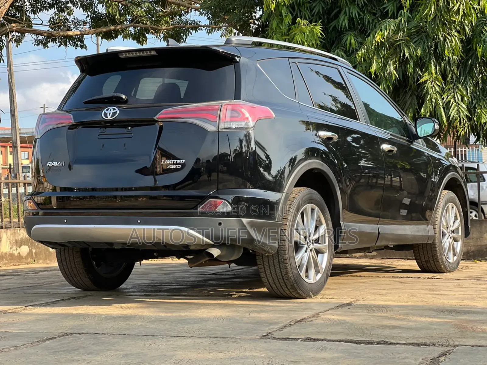 Toyota RAV4 2016 Black