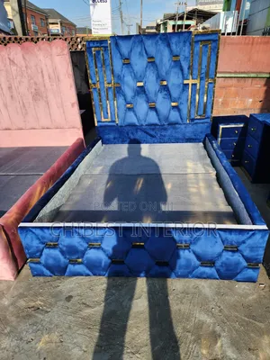 Upholstery Padded 4 and Half by 6 Bed Set