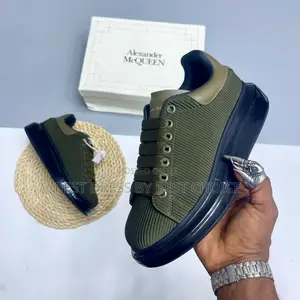 Luxury Alexander McQueen Sneakers Green