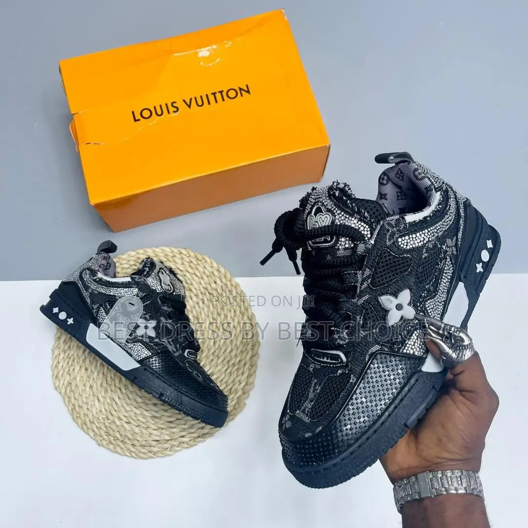 New Louis Vuitton Luxury Trainers Black