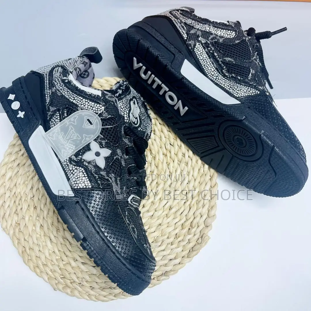 New Louis Vuitton Luxury Trainers Black