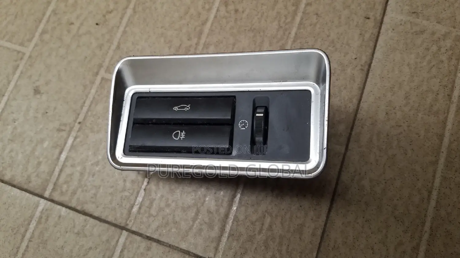 Trunk (Boot ) Control Switch for Jaguar XF 2015