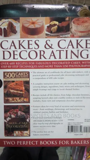 Cake And Cake Decorating Book
