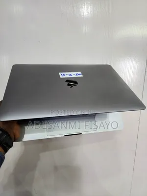 Laptop Apple MacBook Pro 2017 16GB Intel Core i5 SSD 500GB
