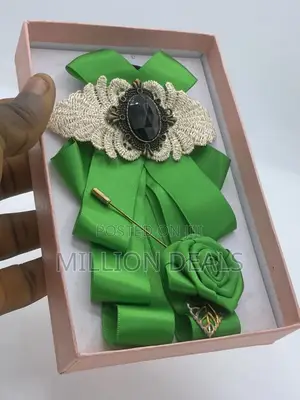 Stylish 2-in-1 Barrister Bow Tie N Lapel Green