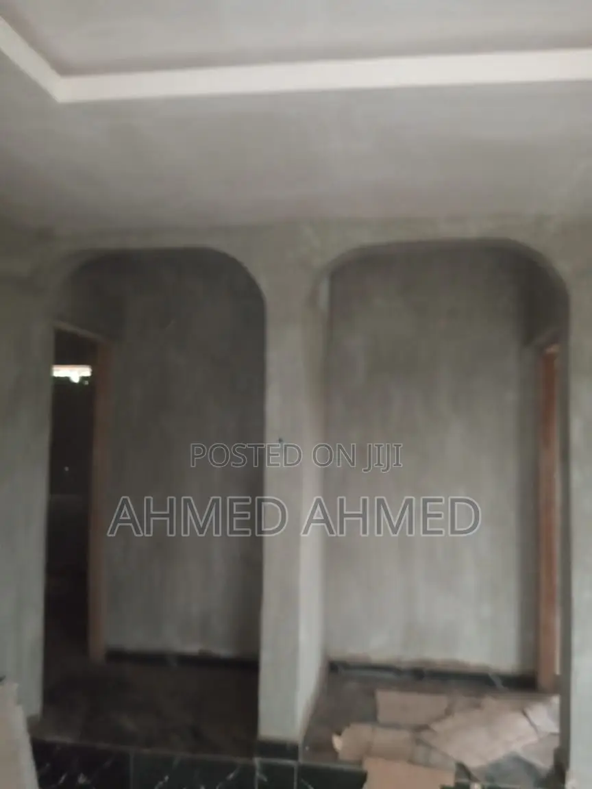 3bedroom Flat, and 4 Room and Parlor Self