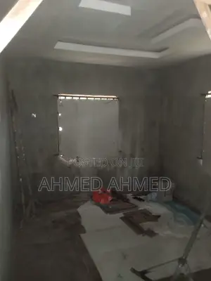3bedroom Flat, and 4 Room and Parlor Self