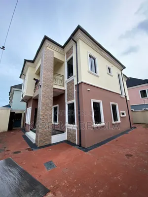 Furnished 5bdrm Duplex in Oshorun Estate Opic, Isheri North for sale