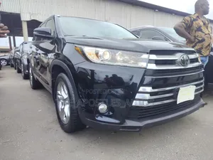 Toyota Highlander 2017 Black