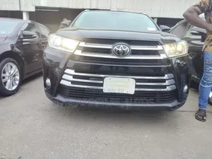 Toyota Highlander 2017 Black