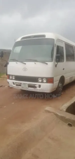 Photo - Toyota Coaster 2008 White