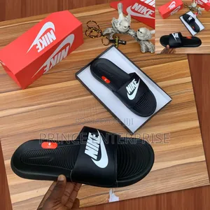 Nike Sildes