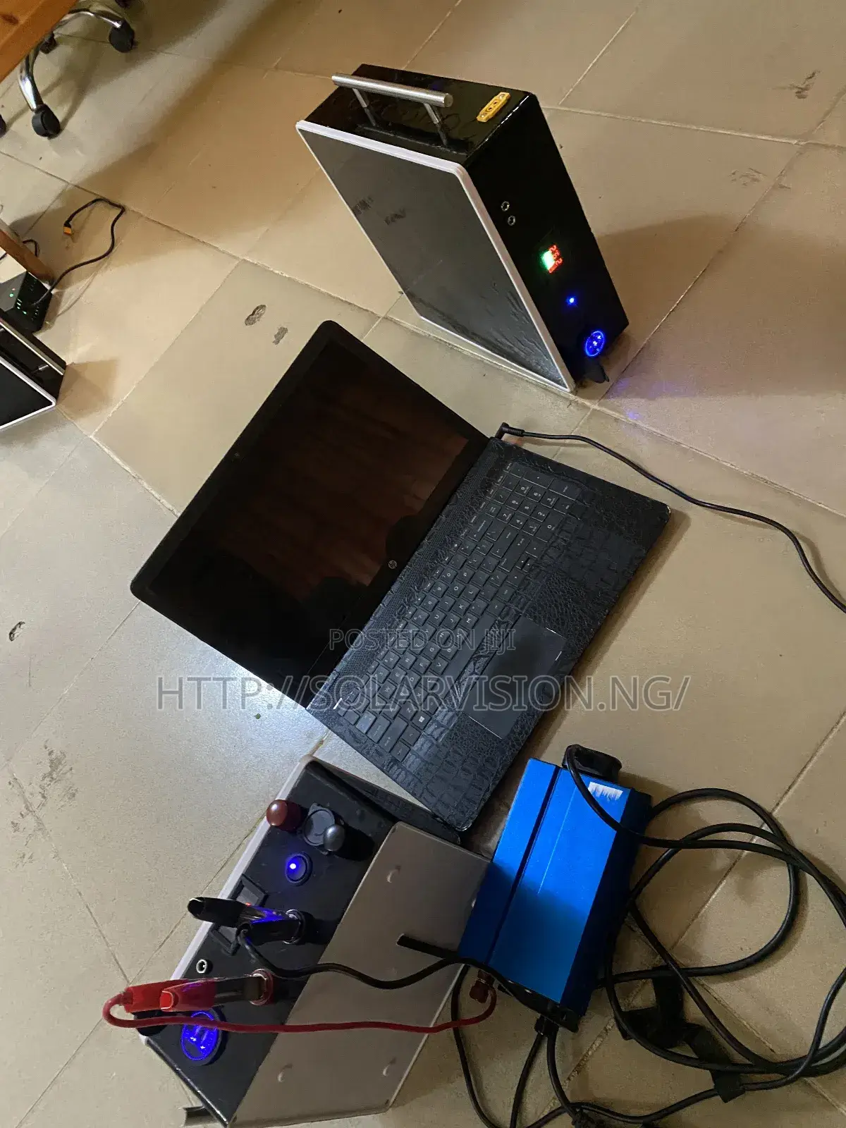 VIP 500watt Laptop Powerbank Plus 2 Bulbs