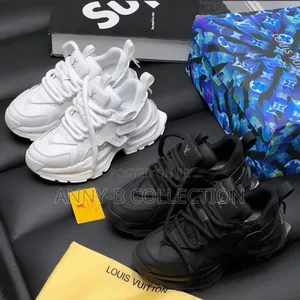Luxury Louis Vuitton Skateboard White Sneakers
