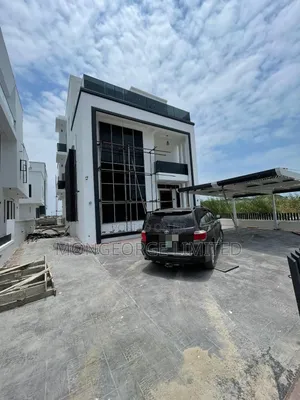 5bdrm Duplex in Ikota for sale