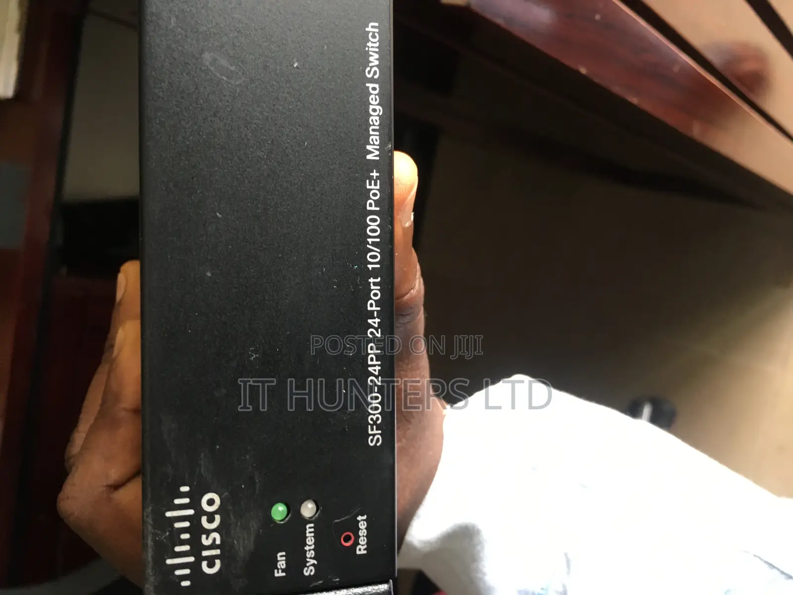 Cisco SF300-24PP