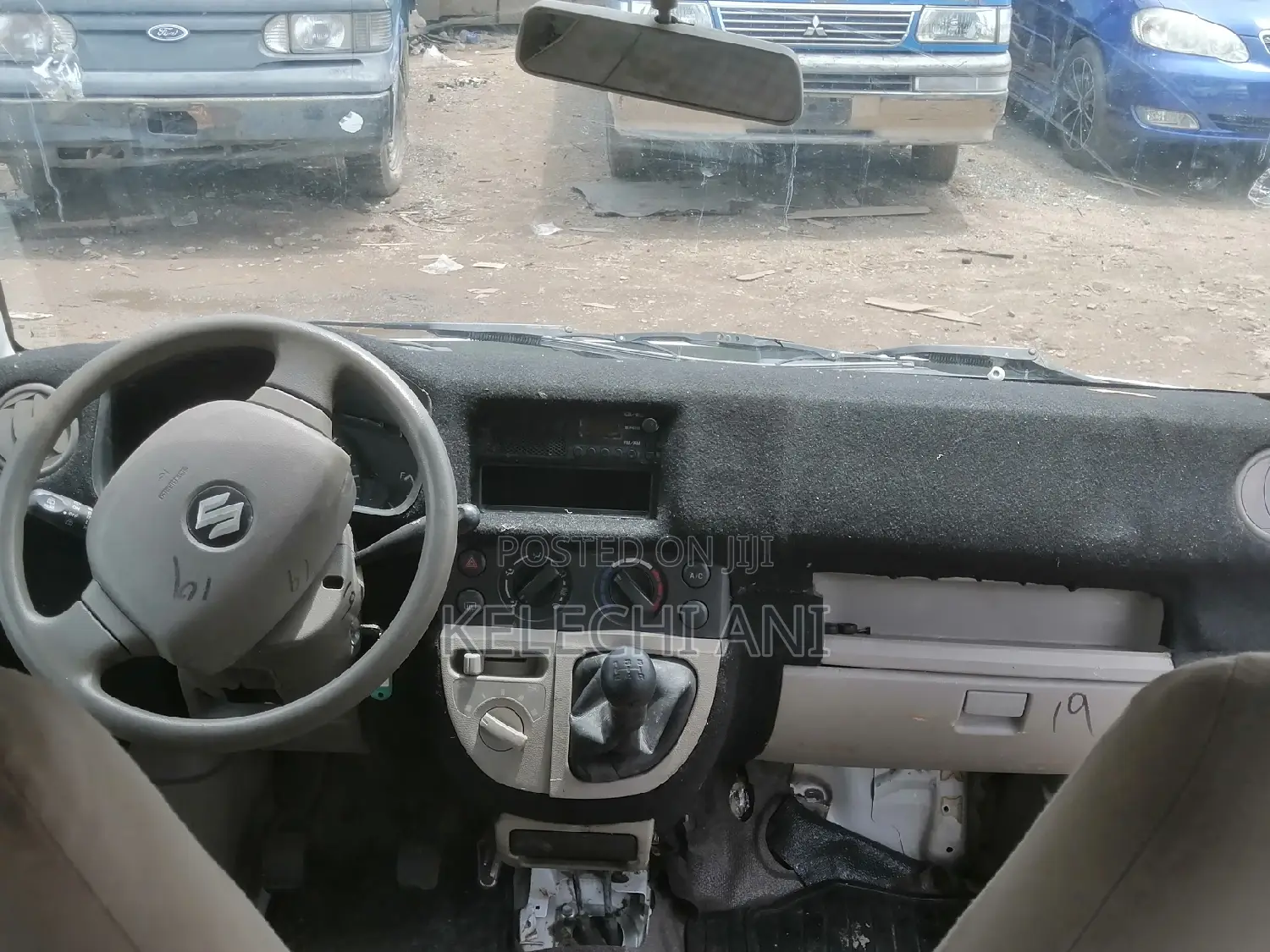 Suzuki Every 2010 White