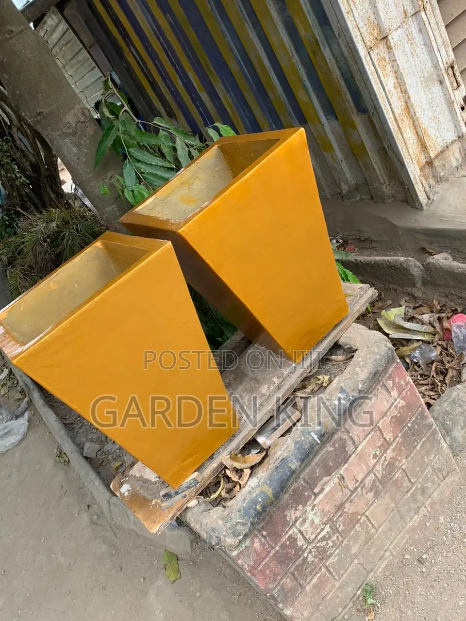 Flower Pots
