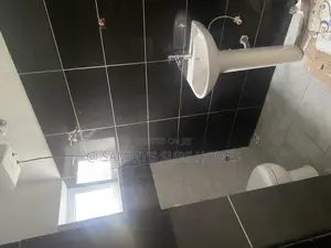 2bdrm Block of Flats in Fo1 Kubwa for sale