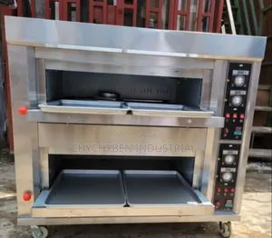Four Trays Industrial Oven