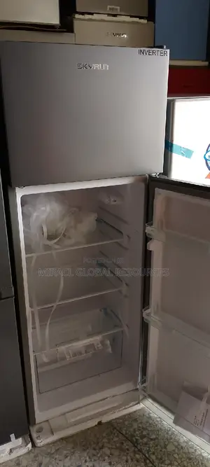 Skyrun Refrigerator Inverter 200l
