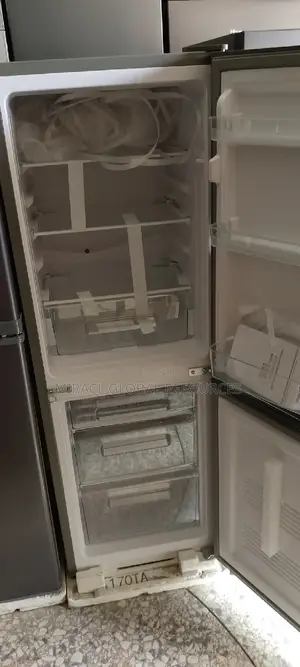 Skyrun Refrigerator Inverter 170l