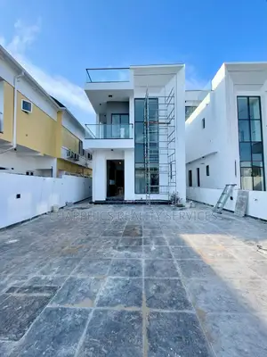 5bdrm Duplex in Lekki for sale