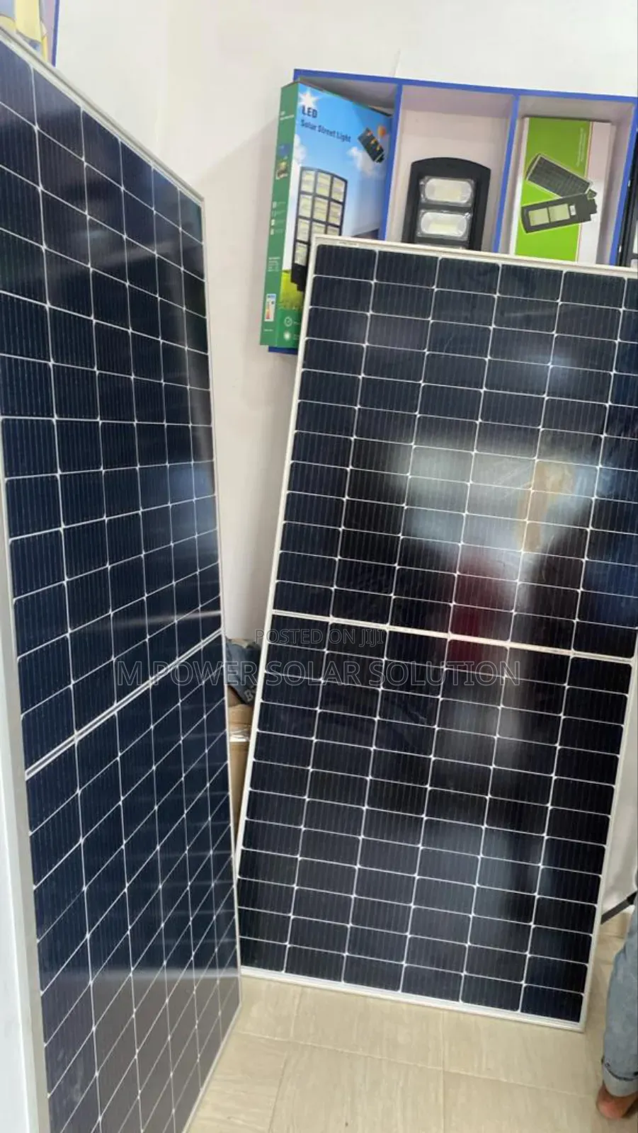 650w World Class Energy Mono Half-Cut Solar Panel