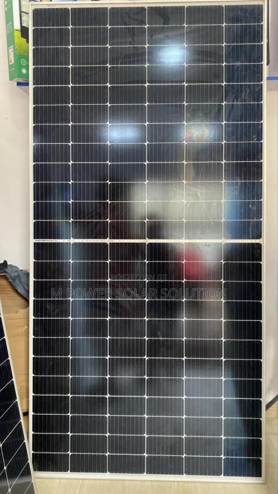650w World Class Energy Mono Half-Cut Solar Panel