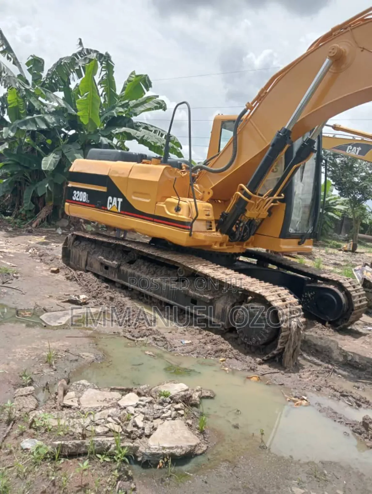 Excavator 320BL