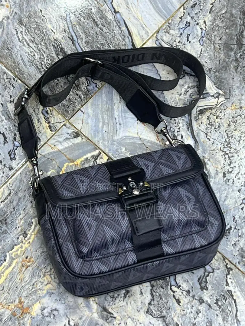Classic Crossbag for Men