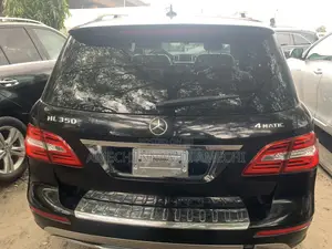 Mercedes-Benz M Class 2015 Black