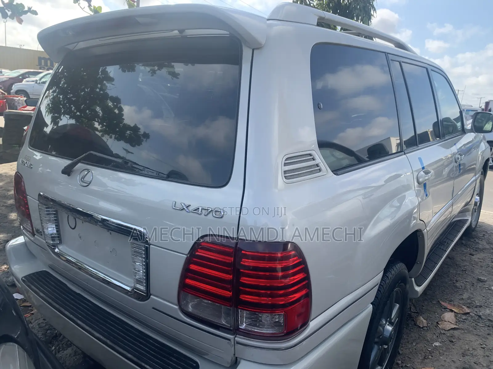 Lexus LX 570 2010 White