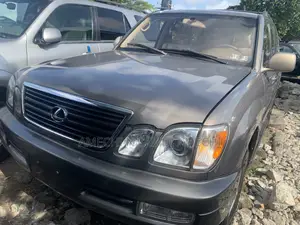 Lexus LX 570 2010 Gray