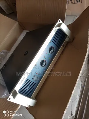 Photo - Yamaha Powered Amplifier P-3500s