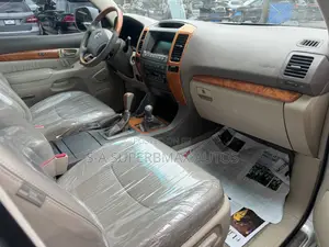 Lexus GX 470 Sport Utility 2005 White