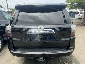 Toyota 4-Runner 2015 Black