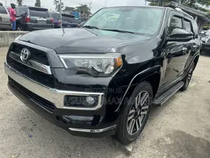 Toyota 4-Runner 2015 Black