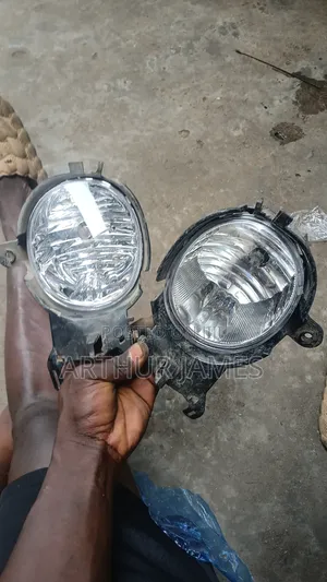 Foglamp Toyota Avalon 2006