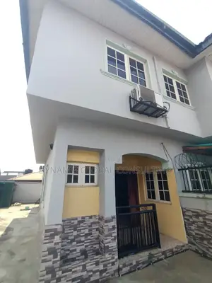 Furnished 4bdrm Duplex in Gateway Zone Estate for rent