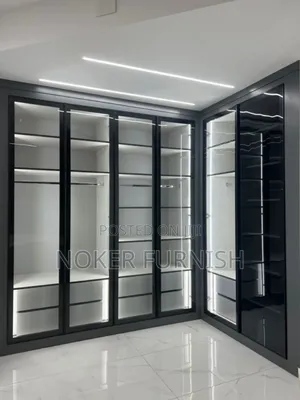 Walk Closet Design