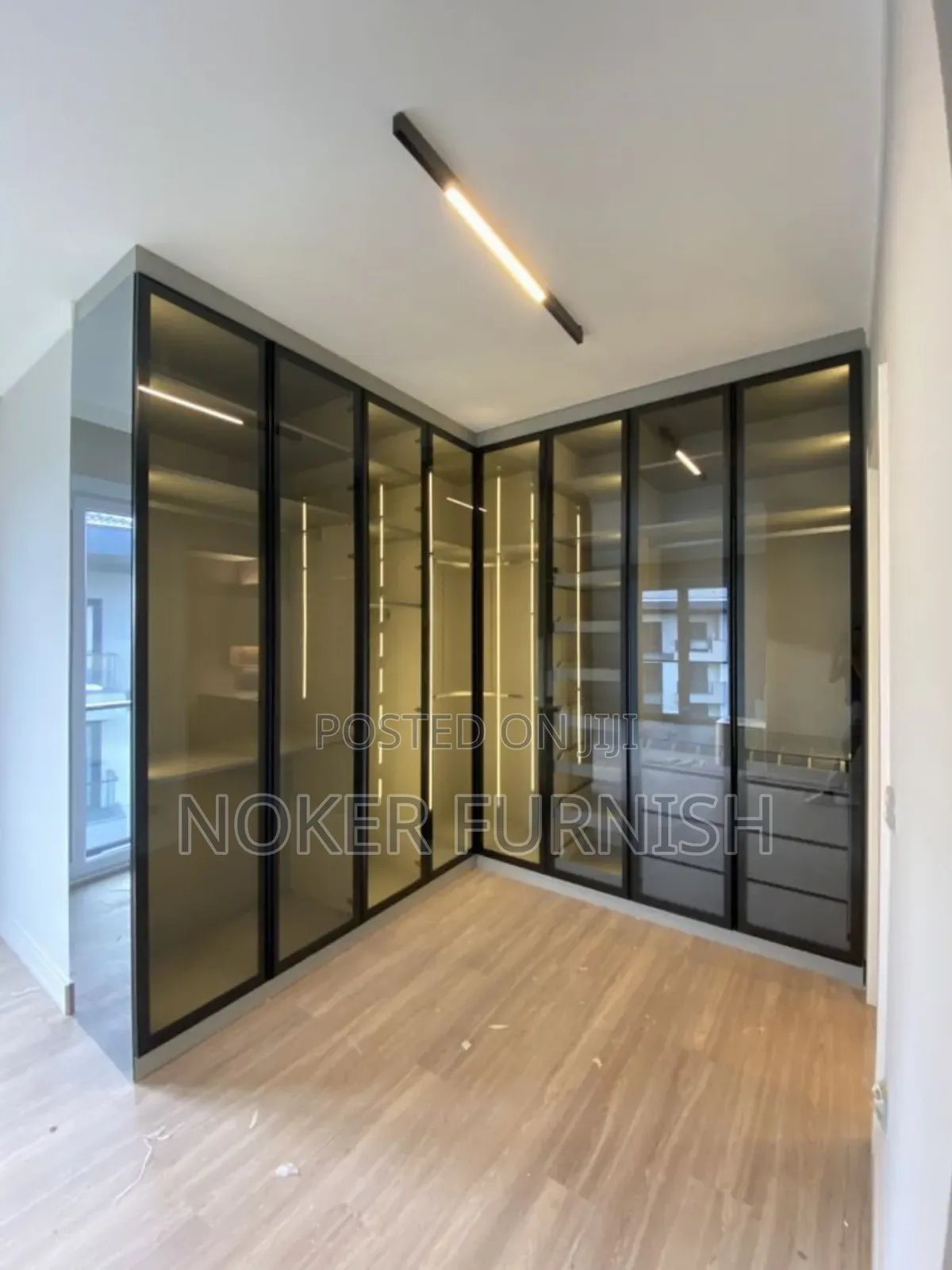 Walk Closet Design