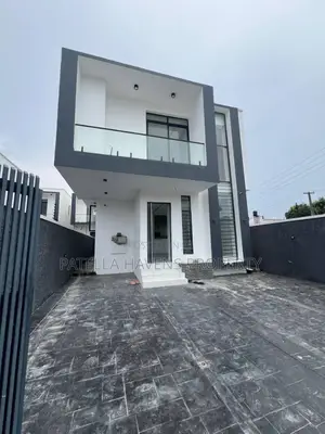 5bdrm Duplex in Lekki for sale