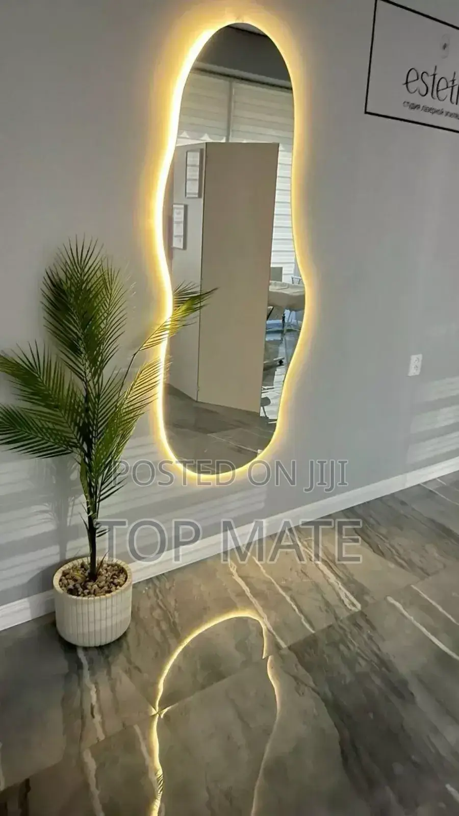 Shapeless LED Mirror 086