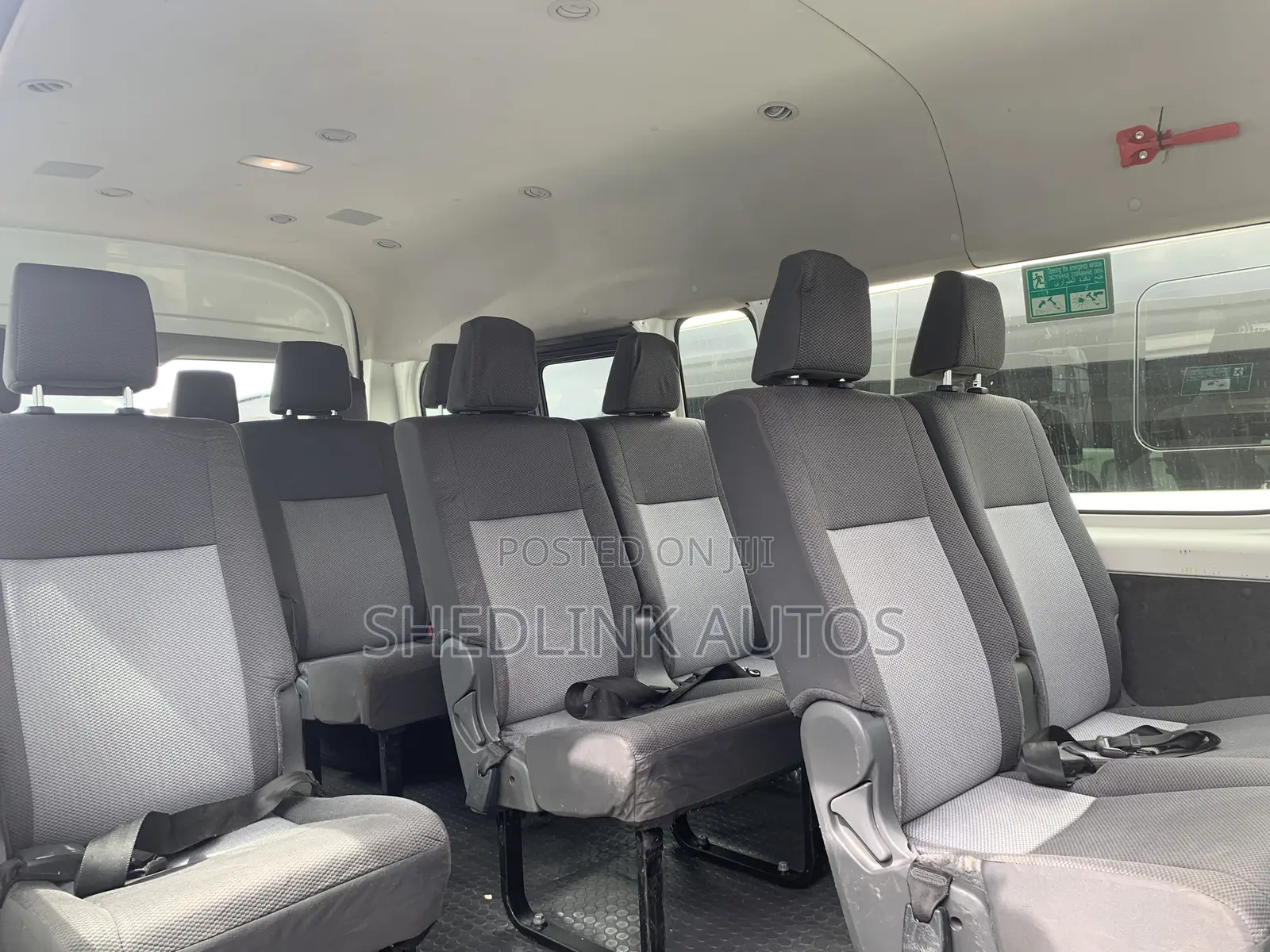 Toyota HiAce 2021 White