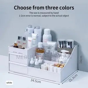 Large Capacity Cosmetic Storage Box
